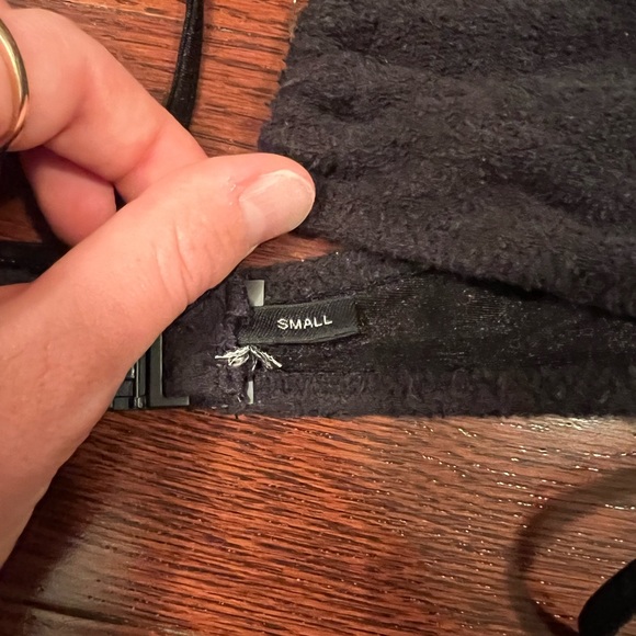 Black TRIANGL swimsuit medium bottoms small top - Picture 4 of 4